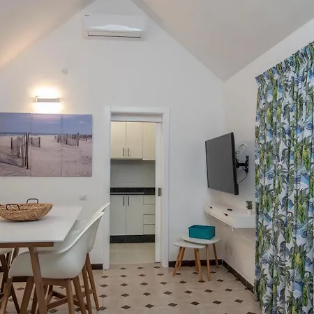 Ferienhaus Bungalow Los Melocotones 4p Jardin Piscina By Lightbooking