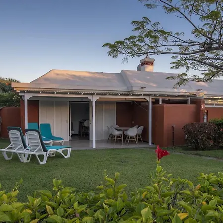 Bungalow Los Melocotones 4p Jardin Piscina By Lightbooking *