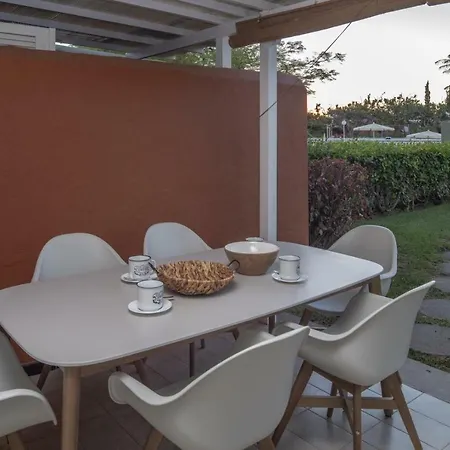 Bungalow Los Melocotones 4p Jardin Piscina By Lightbooking *